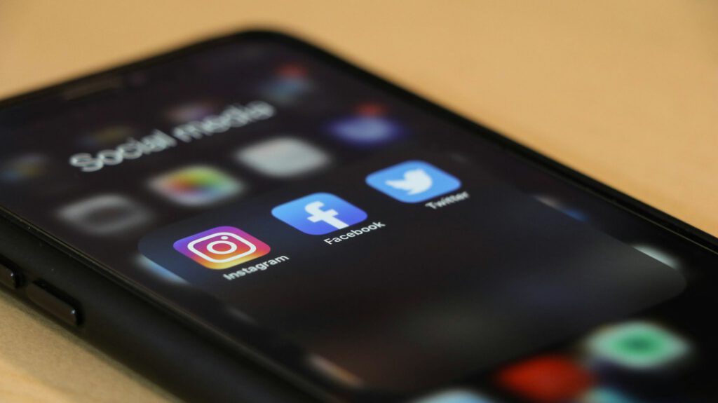 Kit visuel pour les réseaux sociaux