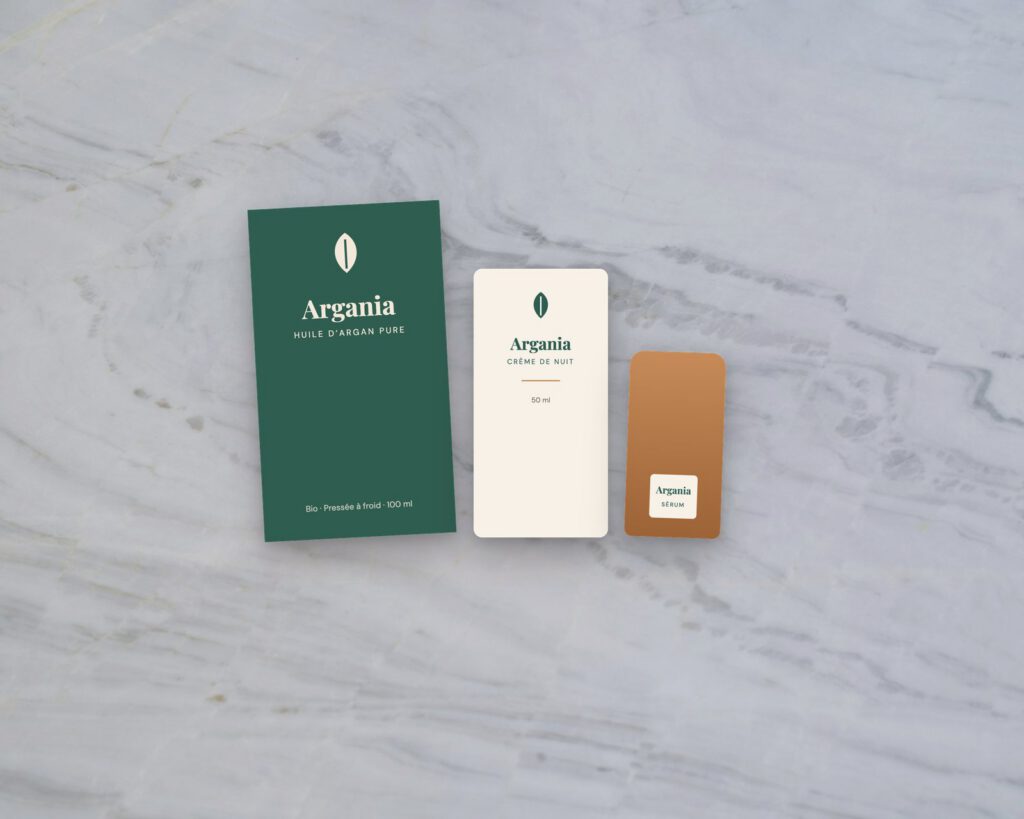 Packaging pour une marque cosmétique – maquette des supports imprimés pour Argania, réalisation Ionia Web (Design graphique & impression)